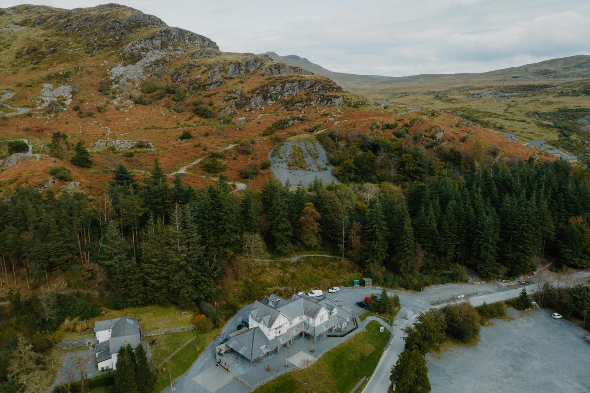 Plas Weunydd Blaenau Ffestiniog Bagian luar foto